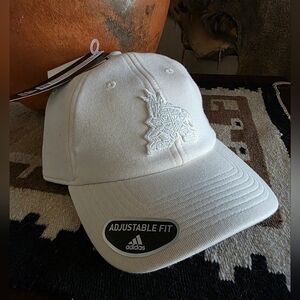 Arizona Coyotes Utah HC Adidas Zerodye Slouch Ivory Kachina Adjustable Hat NWT